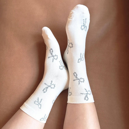 Lovely Bows Around Socks